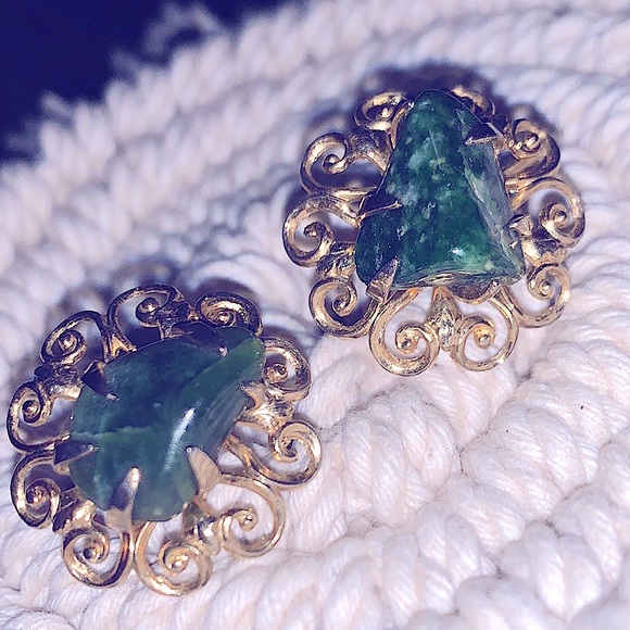 Rare VTG Clip-On Earrings Gold-Tone Flower Cradling Natural Moss Agate Stones - Picture 8 of 16